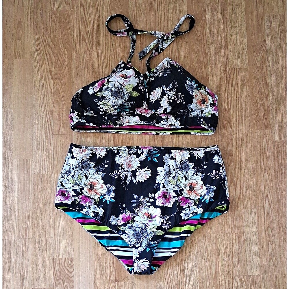 Torrid Swim Suit 2 Piece Reversible Floral Stripe Bikini Top Size 3 Bottom 4